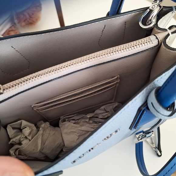 NEW Michael Kors Studio Mercer Medium Pebbled Leather Messenger Bag - Picture 8 of 10